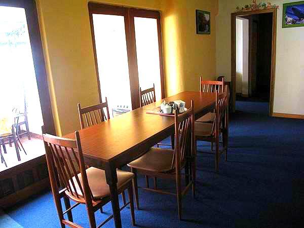 Aqua Hostal Mabel Куенка Екстериор снимка